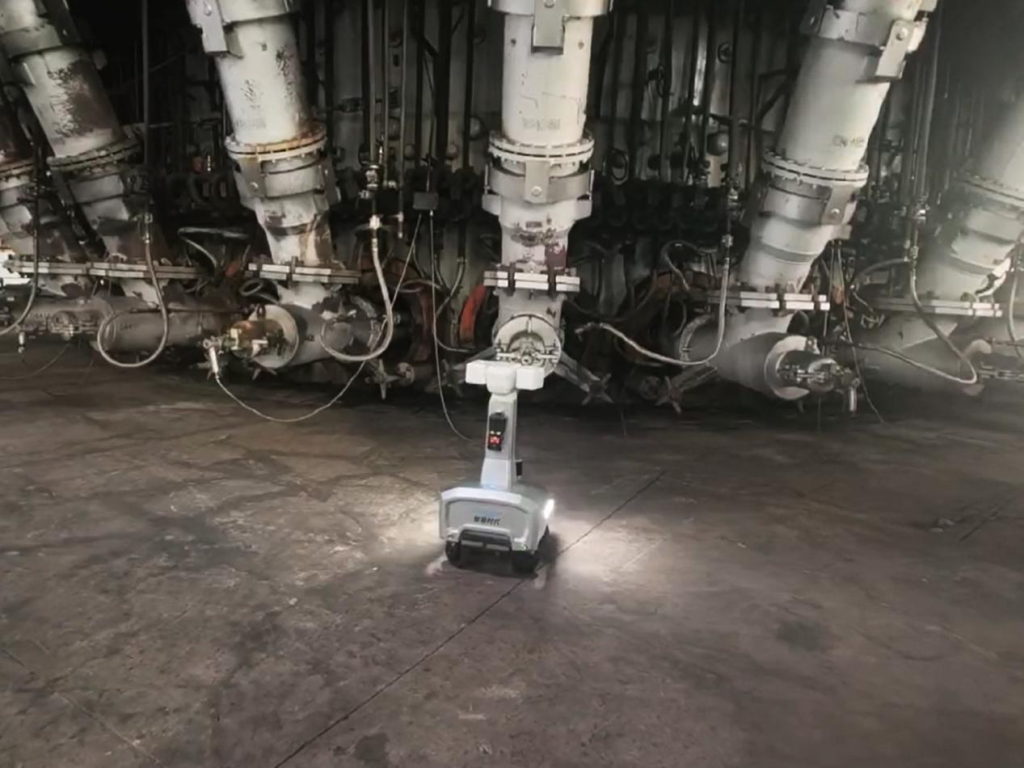 轮式巡检机器人